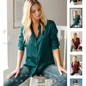 Ravella | Emerald Green Silk Button Down Blouse